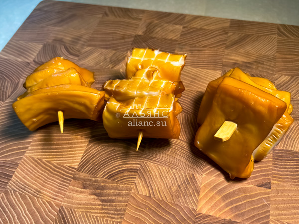 Шашлычок из кальмара х/к в Электрогорске