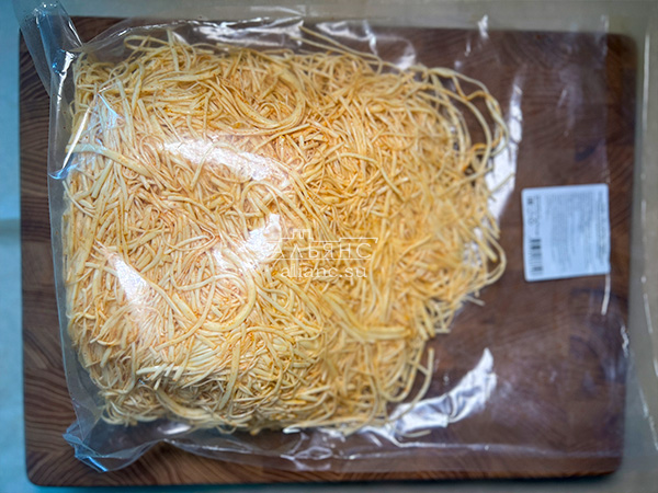 Сырный продукт ФЕРМЕРСКИЙ паутинка с паприкой в Электрогорске
