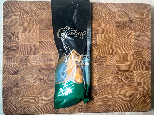 Сыр 100 гр ГОРНЫЙ СЫРОВАР (Косичка копчёная) в Электрогорске