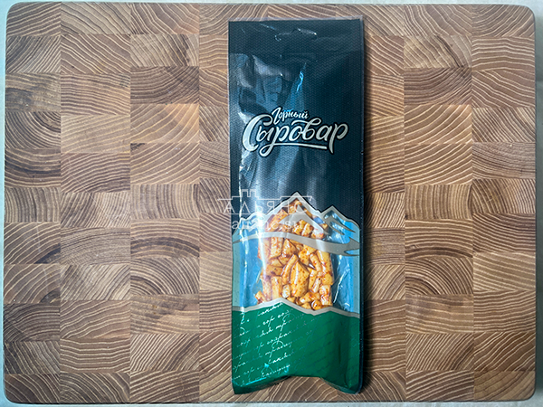 Сыр 60 гр ГОРНЫЙ СЫРОВАР (Бочонок копчёный с аджикой) в Электрогорске