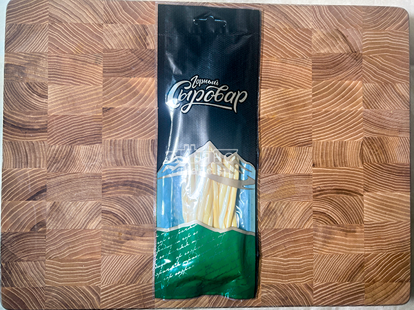 Сыр 60 гр ГОРНЫЙ СЫРОВАР (Нити копчёные) в Электрогорске