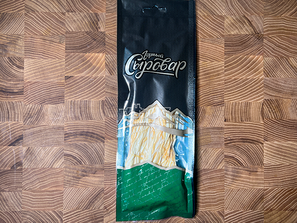 Сыр 60 гр ГОРНЫЙ СЫРОВАР (Паутинка копчёная) в Электрогорске