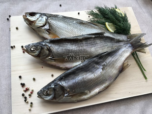 Кальмар палочки х/к: Плотва вяленая